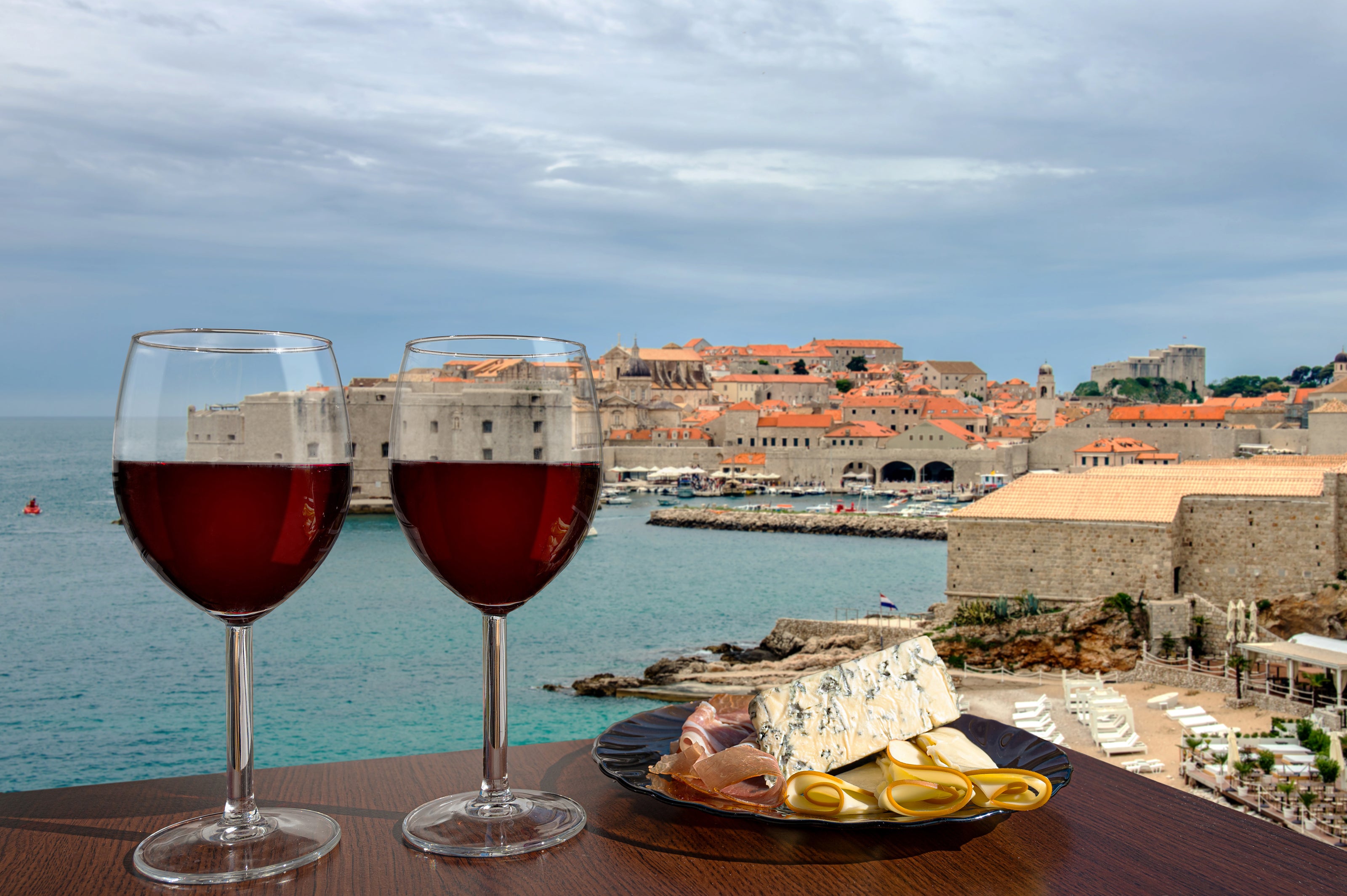 Croatia wine by the beach
